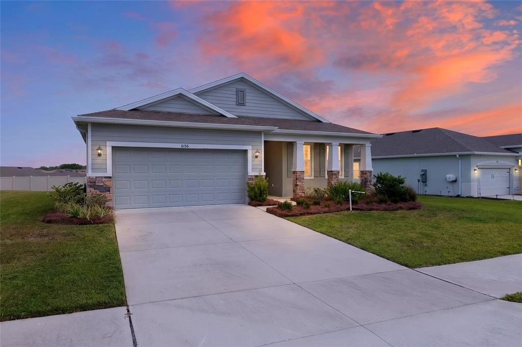 For Sale: $270,000 (3 beds, 2 baths, 1851 Square Feet)