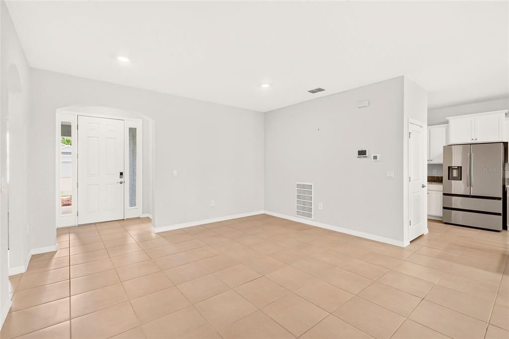 For Sale: $270,000 (3 beds, 2 baths, 1851 Square Feet)