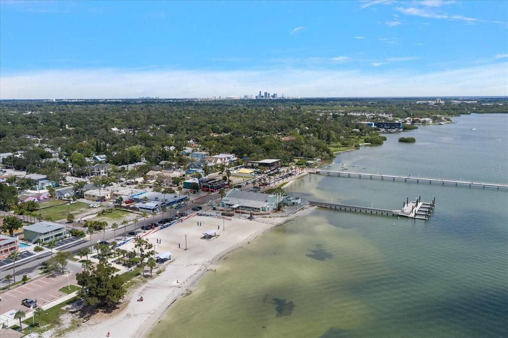 For Sale: $254,900 (2 beds, 2 baths, 1120 Square Feet)