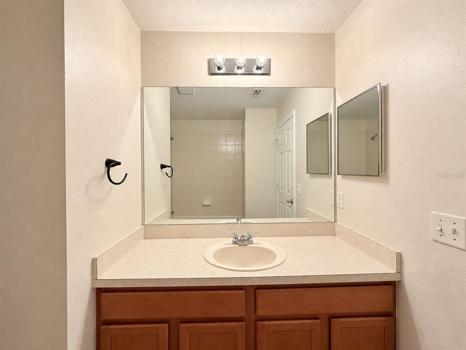 En Venta: $449,000 (5 camas, 4 baños, 2984 Pies cuadrados)