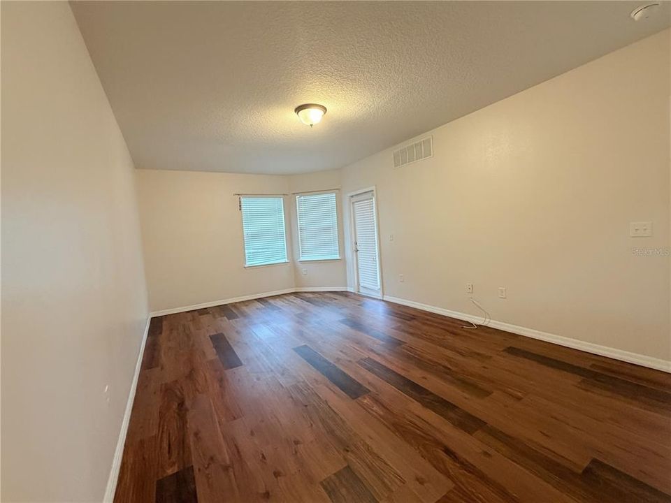 En Venta: $449,000 (5 camas, 4 baños, 2984 Pies cuadrados)