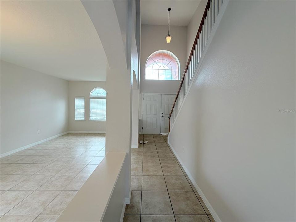 En Venta: $449,000 (5 camas, 4 baños, 2984 Pies cuadrados)