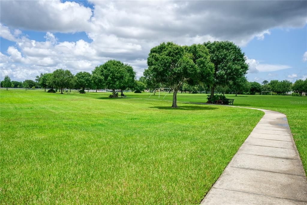 En Venta: $899,000 (4 camas, 3 baños, 3289 Pies cuadrados)