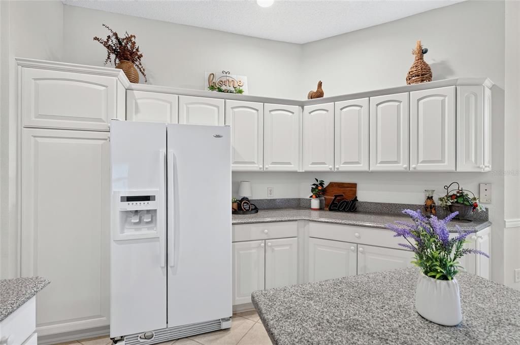 На продажу: $519,900 (3 спален, 2 ванн, 2092 Квадратных фут)