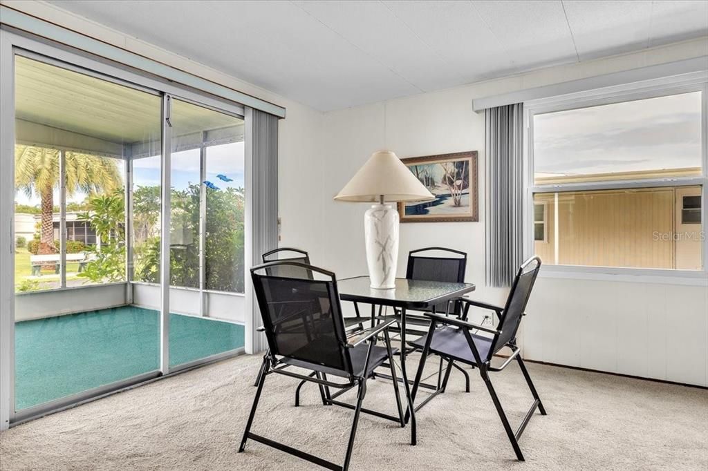 For Sale: $69,900 (2 beds, 2 baths, 1056 Square Feet)