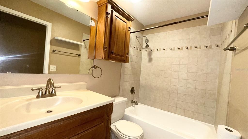 For Rent: $2,199 (3 beds, 2 baths, 1473 Square Feet)