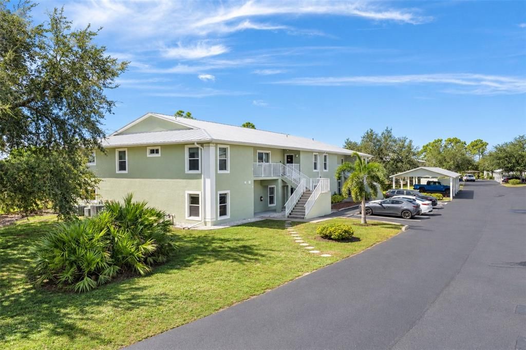For Sale: $199,000 (2 beds, 2 baths, 1230 Square Feet)