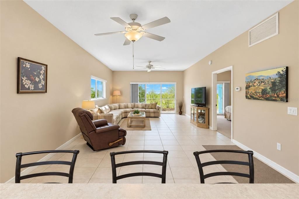 For Sale: $199,000 (2 beds, 2 baths, 1230 Square Feet)