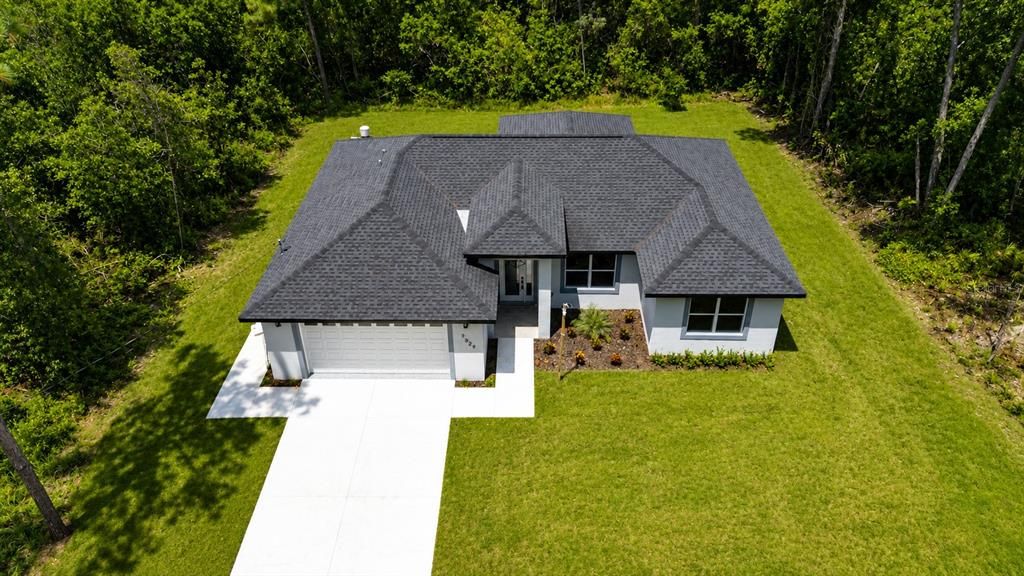 For Rent: $2,450 (3 beds, 3 baths, 1505 Square Feet)