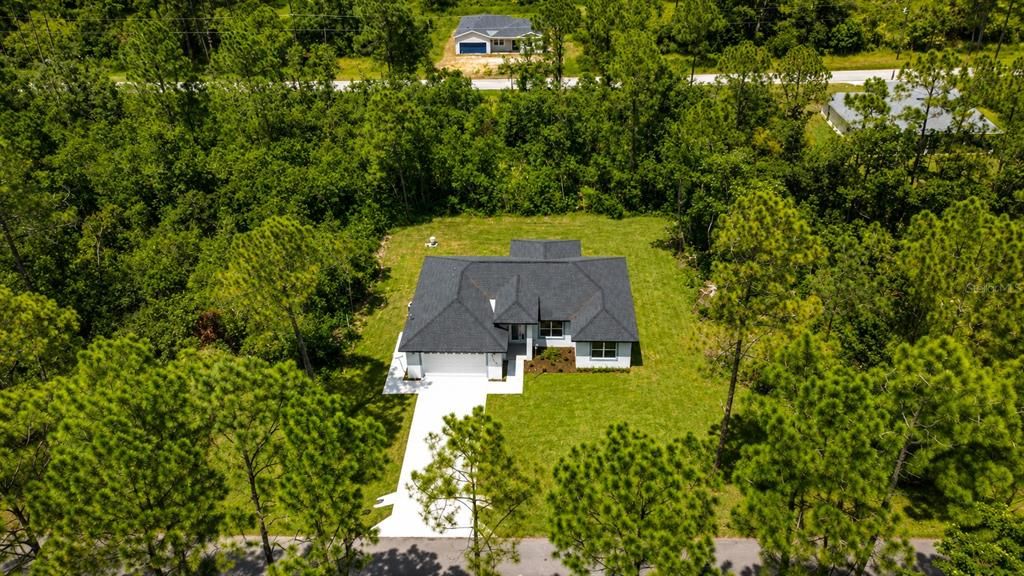 For Rent: $2,450 (3 beds, 3 baths, 1505 Square Feet)