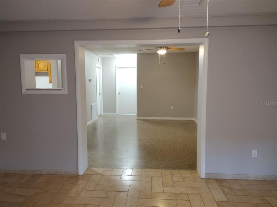 В аренду: $1,450 (2 спален, 2 ванн, 1132 Квадратных фут)