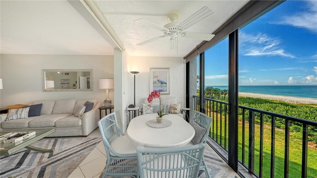For Sale: $1,125,000 (2 beds, 2 baths, 1362 Square Feet)