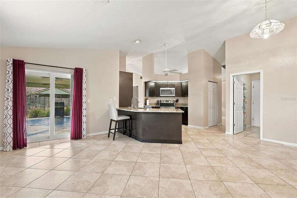 For Sale: $300,000 (3 beds, 2 baths, 1680 Square Feet)