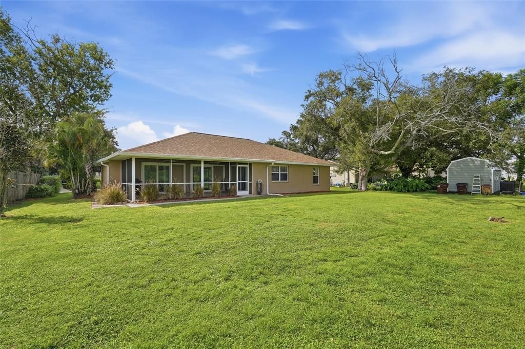 For Sale: $300,000 (3 beds, 2 baths, 1680 Square Feet)