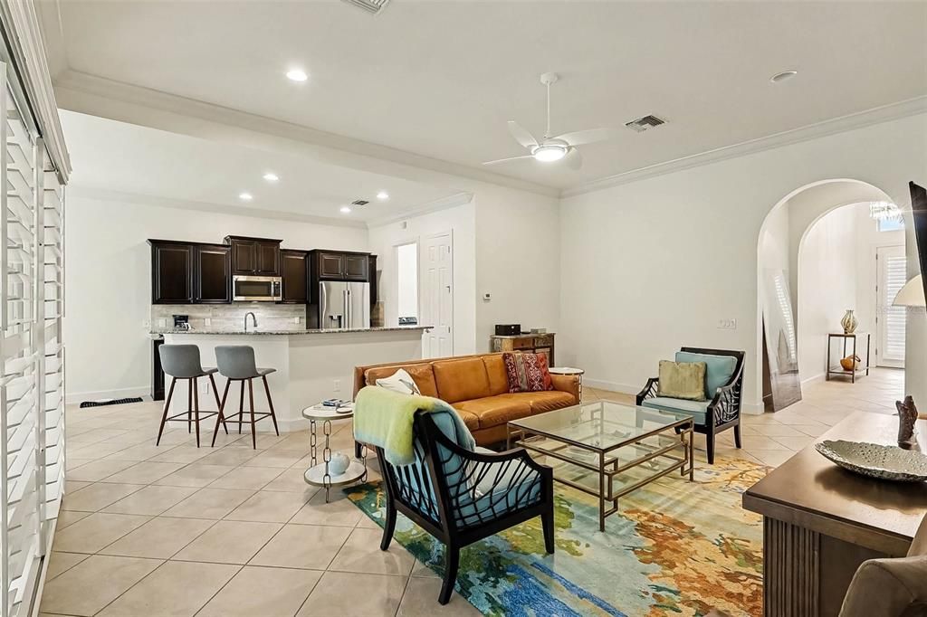 For Sale: $519,900 (2 beds, 2 baths, 1911 Square Feet)