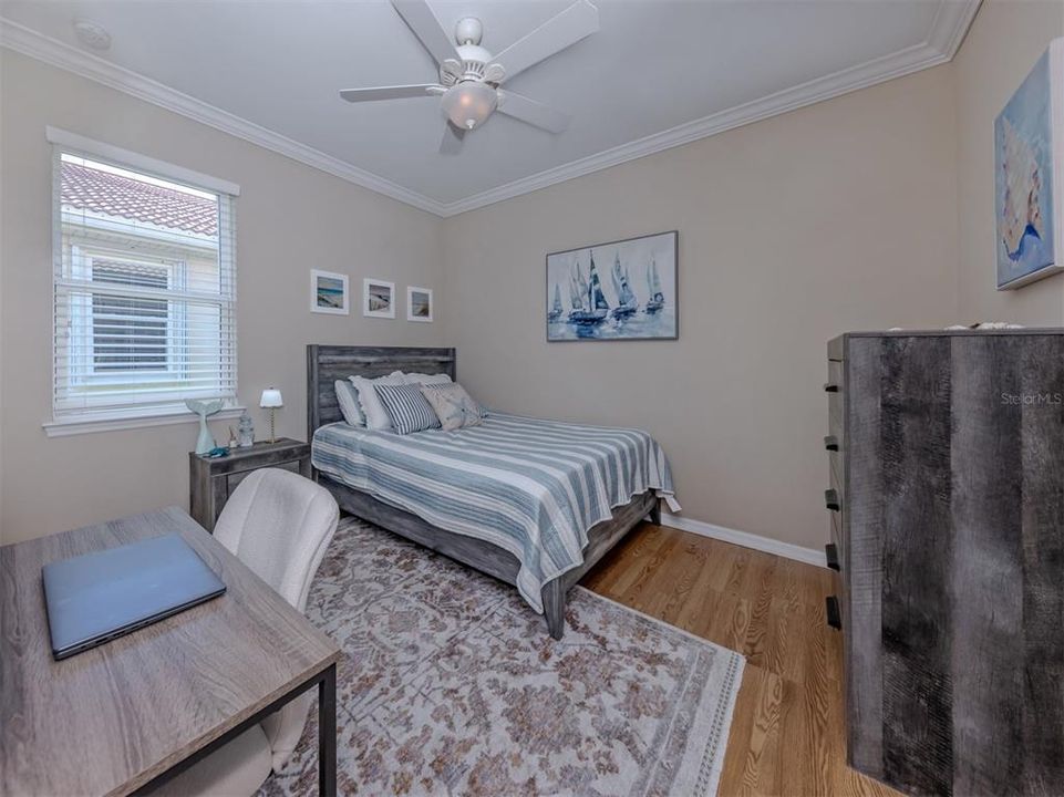 For Sale: $440,000 (3 beds, 2 baths, 1984 Square Feet)