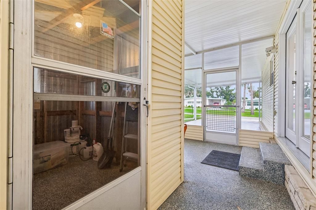 На продажу: $115,000 (2 спален, 2 ванн, 1152 Квадратных фут)
