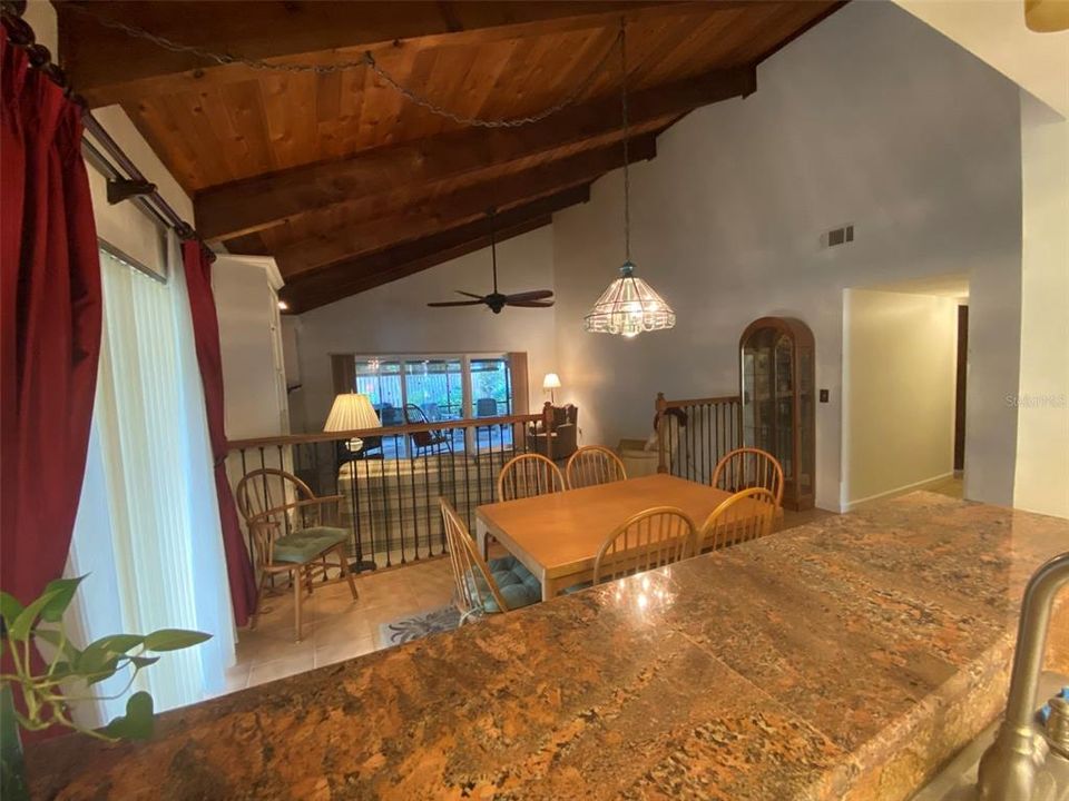 En Venta: $419,900 (3 camas, 2 baños, 1510 Pies cuadrados)