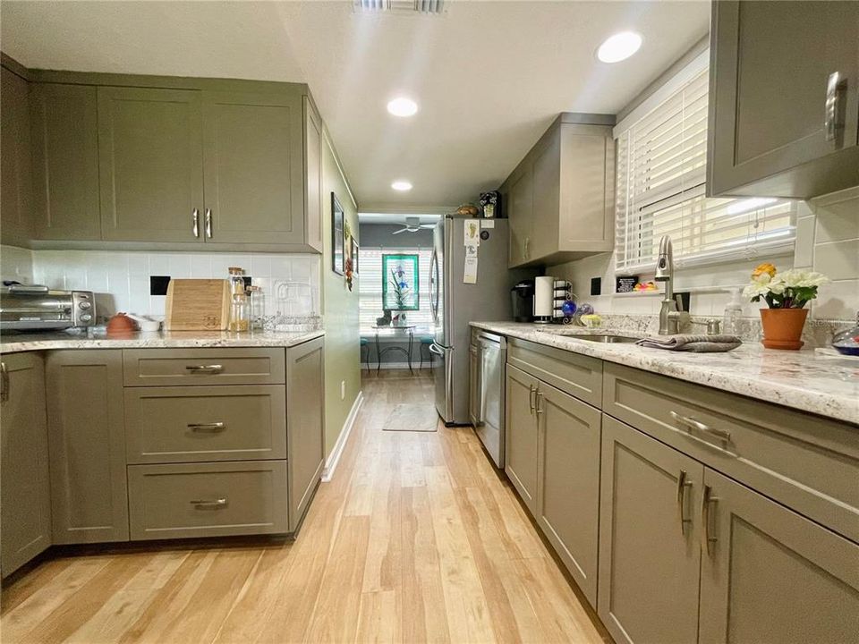 For Rent: $3,100 (2 beds, 2 baths, 1445 Square Feet)