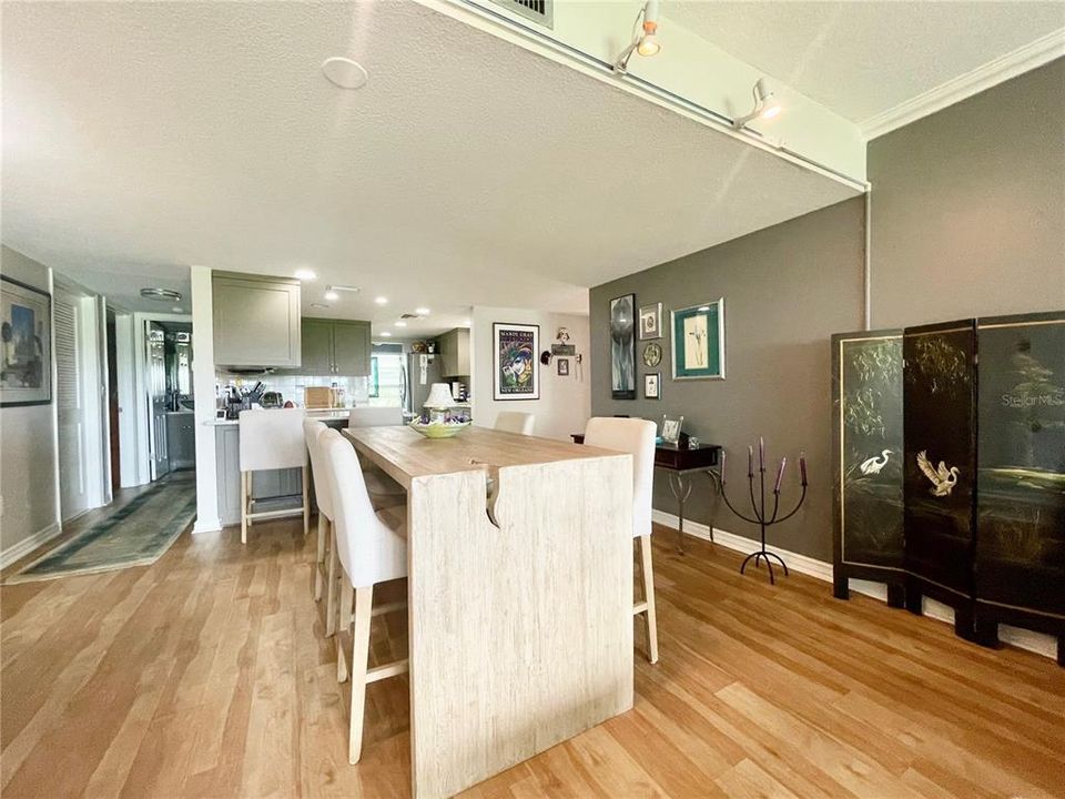 For Rent: $3,100 (2 beds, 2 baths, 1445 Square Feet)