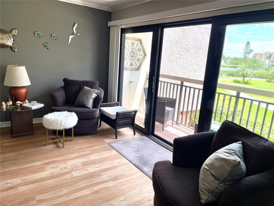 For Rent: $3,100 (2 beds, 2 baths, 1445 Square Feet)