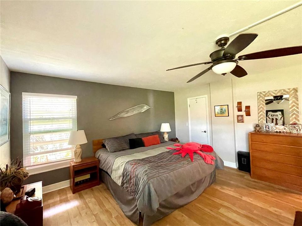 For Rent: $3,100 (2 beds, 2 baths, 1445 Square Feet)