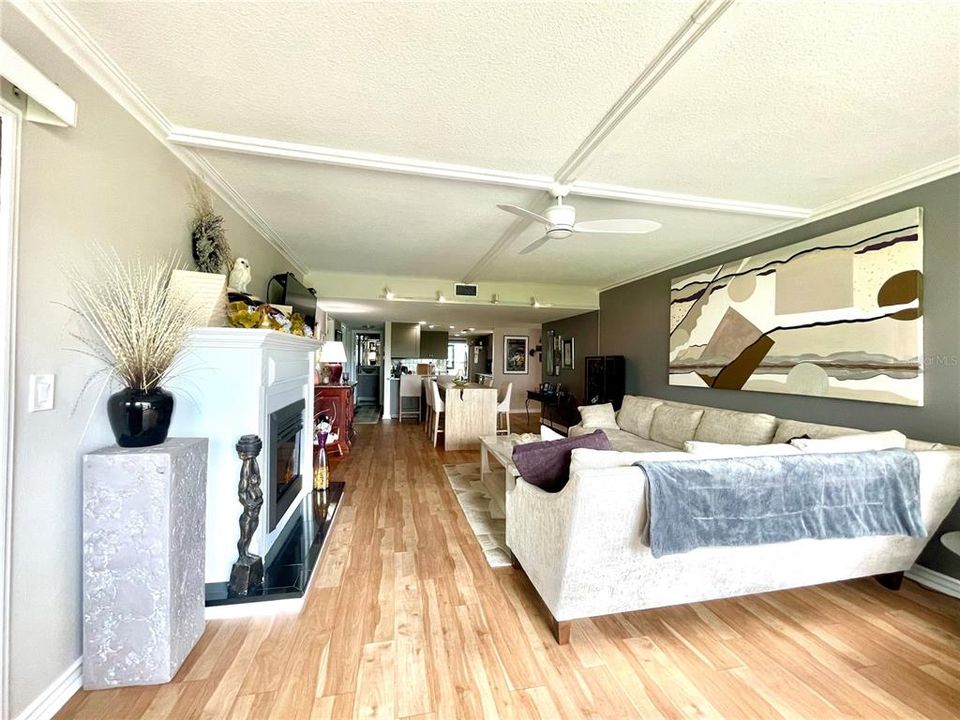 For Rent: $3,100 (2 beds, 2 baths, 1445 Square Feet)