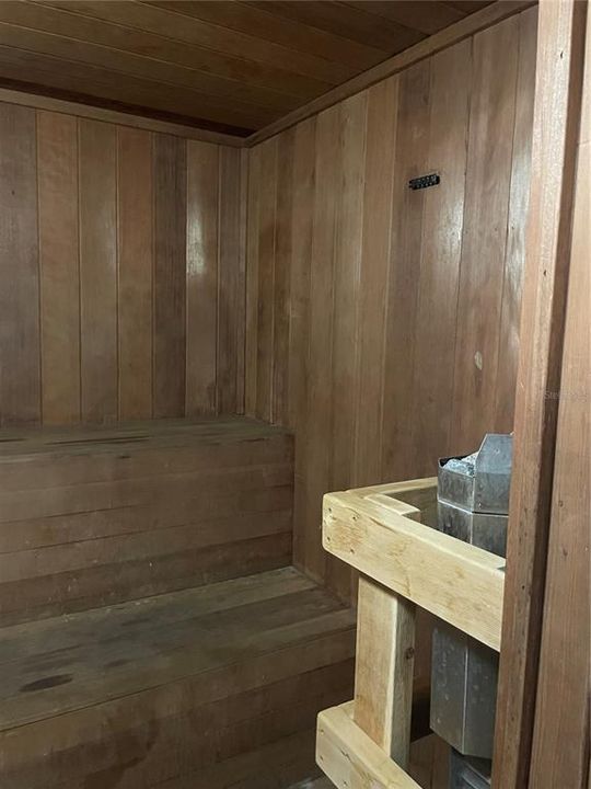 For Rent: $3,100 (2 beds, 2 baths, 1445 Square Feet)