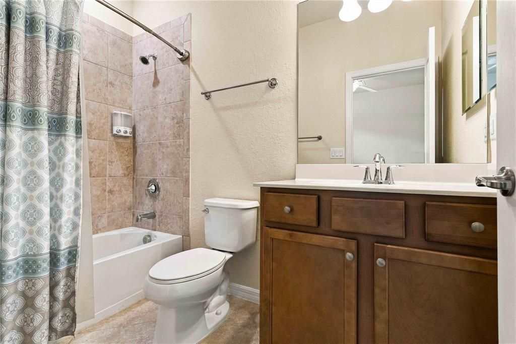 For Sale: $525,000 (3 beds, 3 baths, 2006 Square Feet)