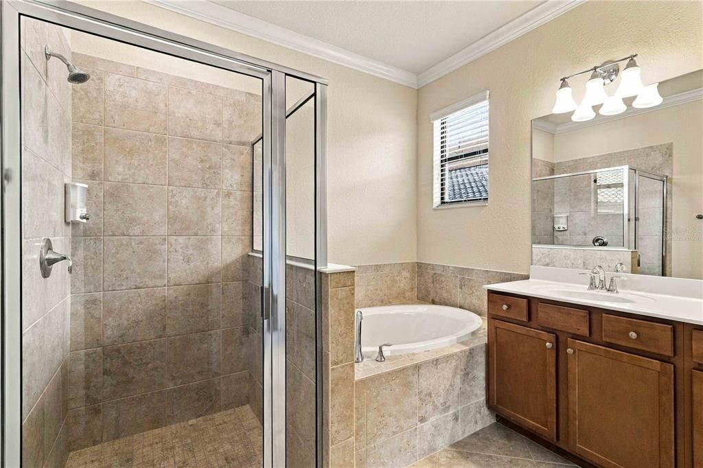 For Sale: $525,000 (3 beds, 3 baths, 2006 Square Feet)