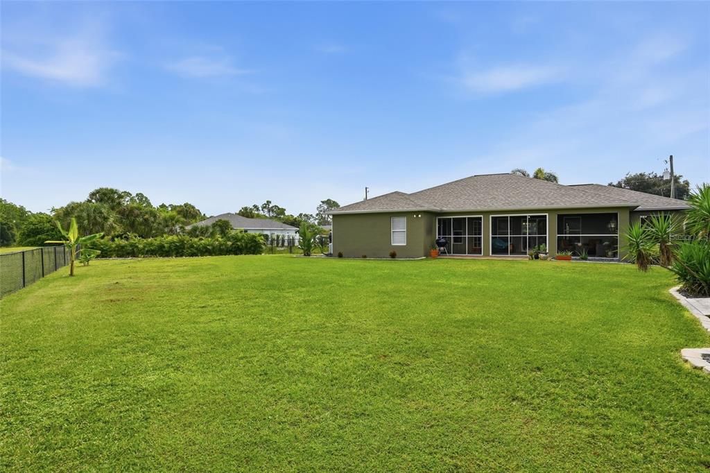 For Sale: $374,888 (3 beds, 2 baths, 1814 Square Feet)