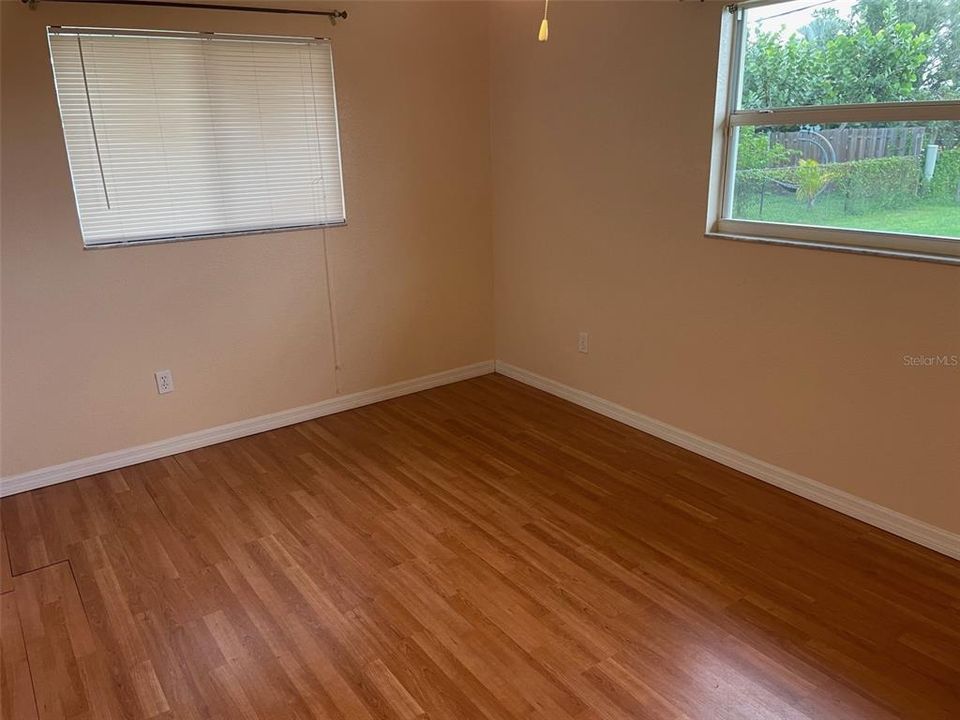 En Venta: $239,900 (2 camas, 2 baños, 1329 Pies cuadrados)