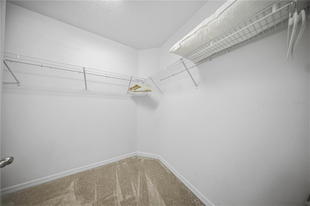 For Sale: $399,000 (3 beds, 2 baths, 1419 Square Feet)