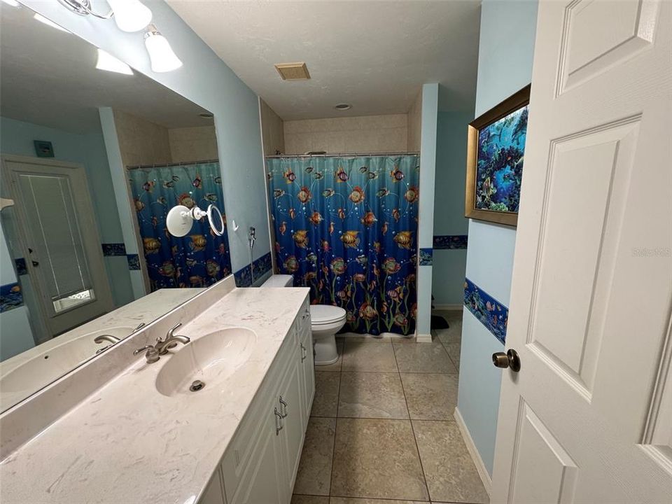 For Sale: $352,000 (3 beds, 2 baths, 1958 Square Feet)