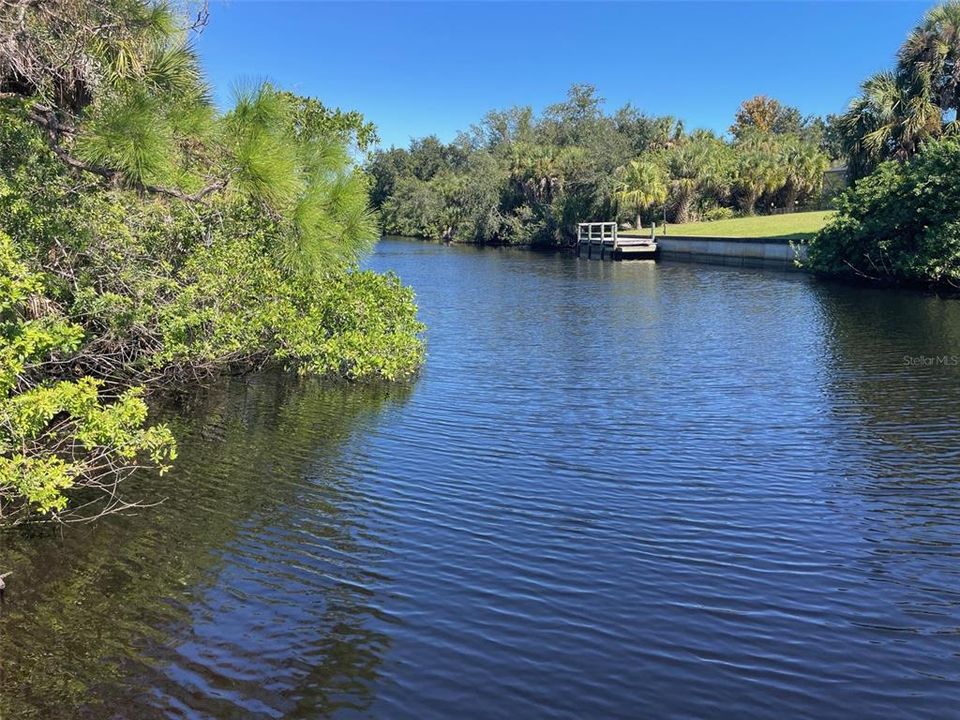 For Sale: $352,000 (3 beds, 2 baths, 1958 Square Feet)