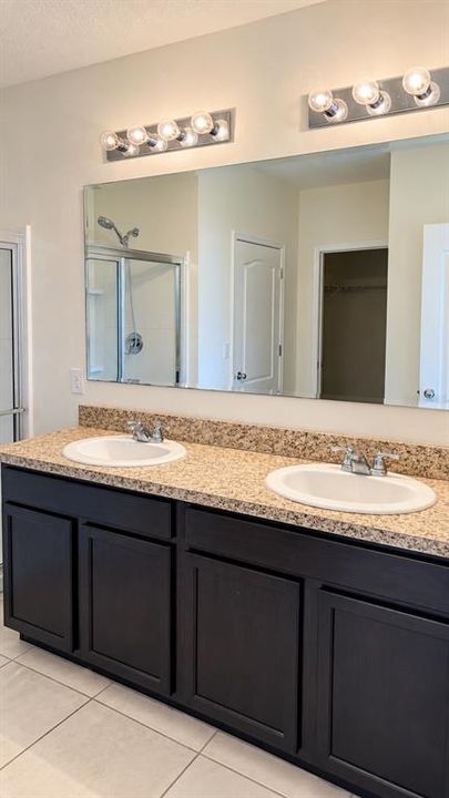 For Sale: $365,000 (4 beds, 2 baths, 1846 Square Feet)