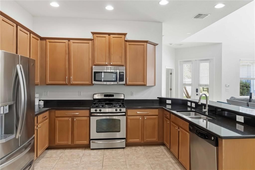 For Sale: $537,400 (4 beds, 3 baths, 2661 Square Feet)