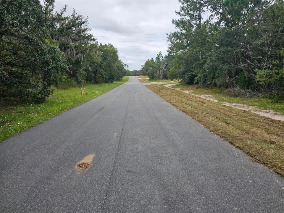 На продажу: $55,000 (0.55 acres)