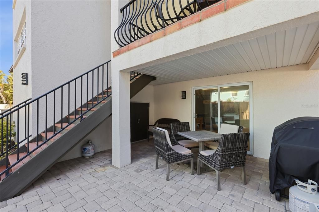 For Sale: $1,650,000 (4 beds, 4 baths, 3088 Square Feet)