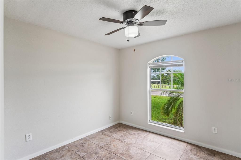 For Sale: $360,000 (4 beds, 3 baths, 1832 Square Feet)