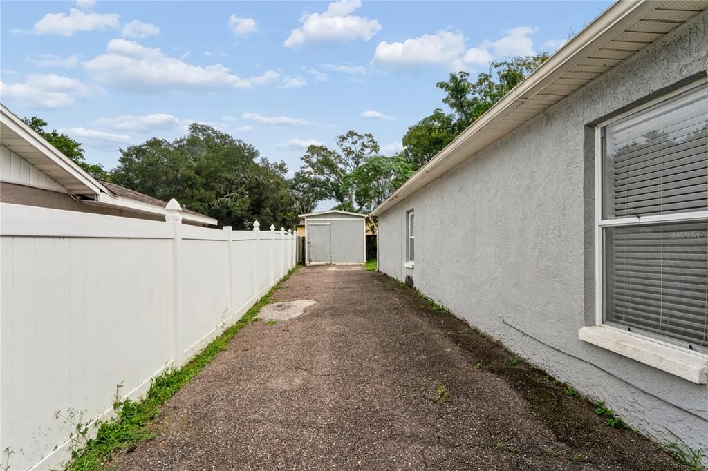 For Sale: $360,000 (4 beds, 3 baths, 1832 Square Feet)