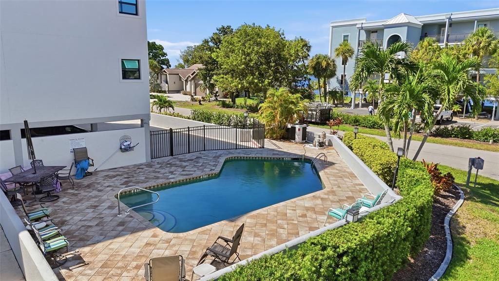 En Venta: $299,000 (2 camas, 2 baños, 1913 Pies cuadrados)