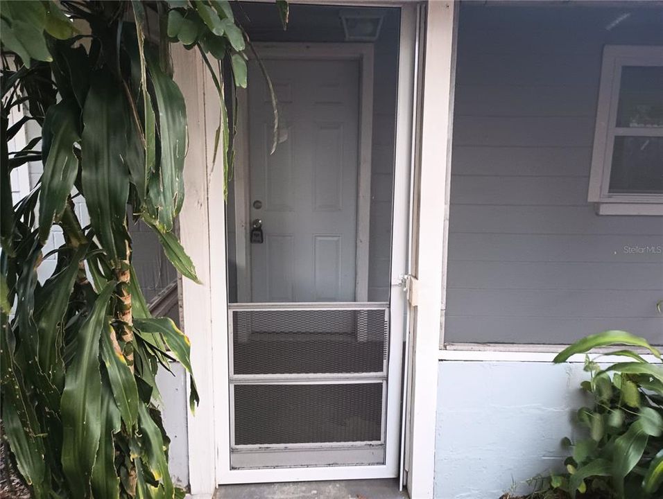 В аренду: $900 (1 спален, 1 ванн, 650 Квадратных фут)