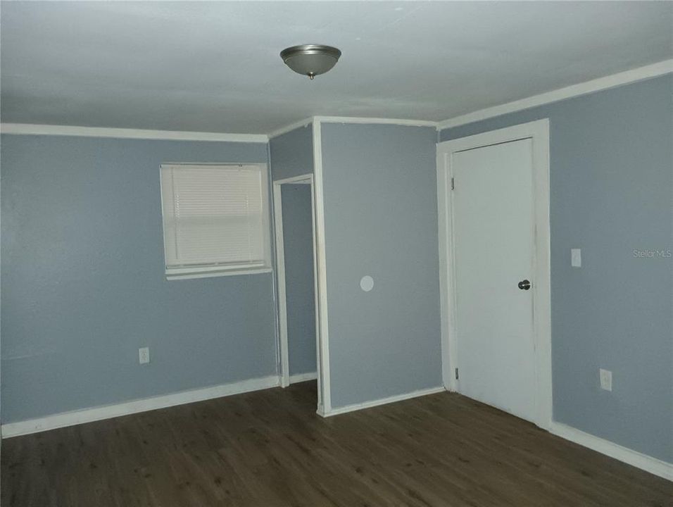 В аренду: $900 (1 спален, 1 ванн, 650 Квадратных фут)