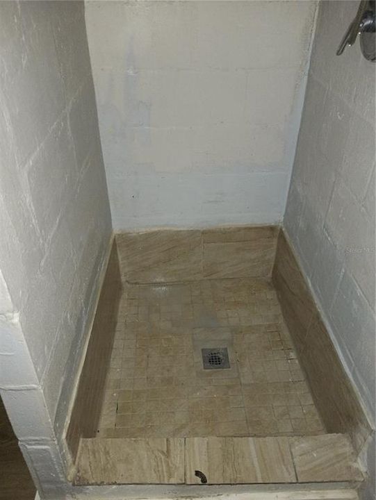 В аренду: $900 (1 спален, 1 ванн, 650 Квадратных фут)