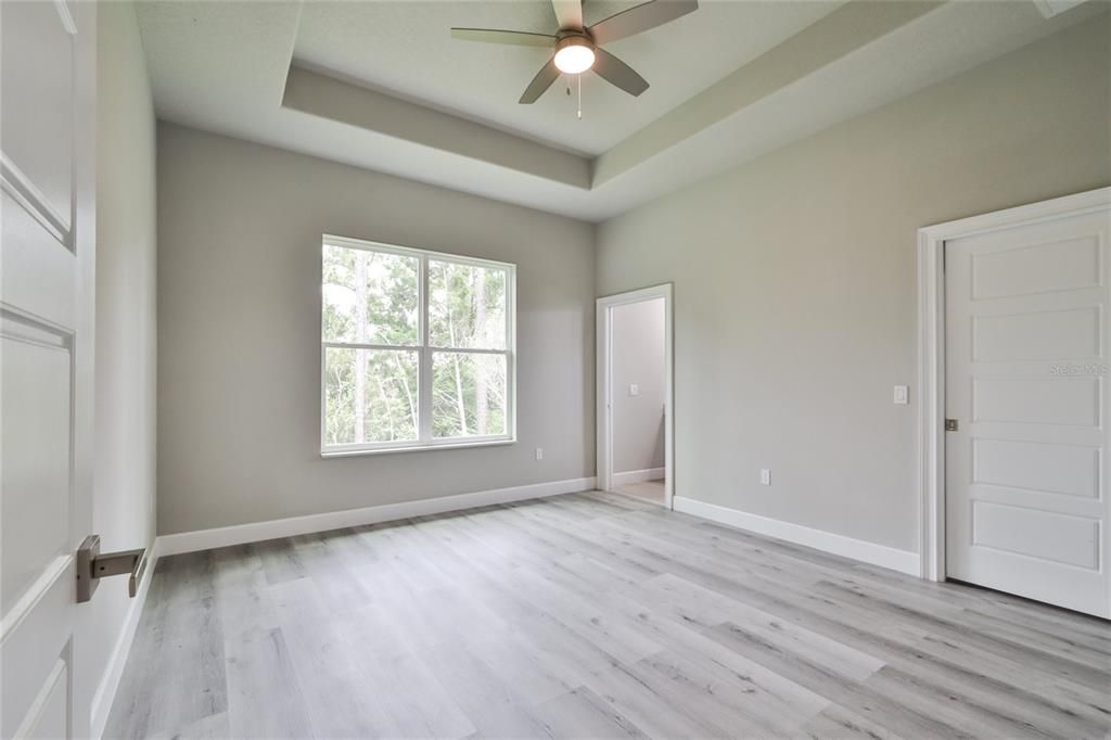 For Sale: $585,000 (6 beds, 0 baths, 3150 Square Feet)