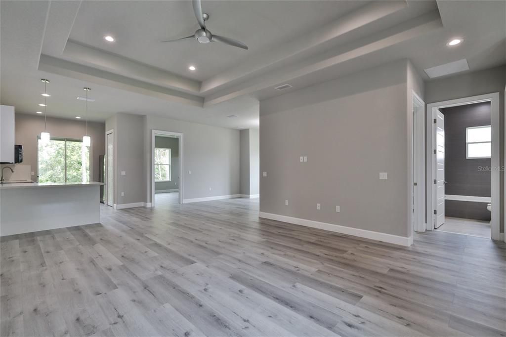 For Sale: $585,000 (6 beds, 0 baths, 3150 Square Feet)