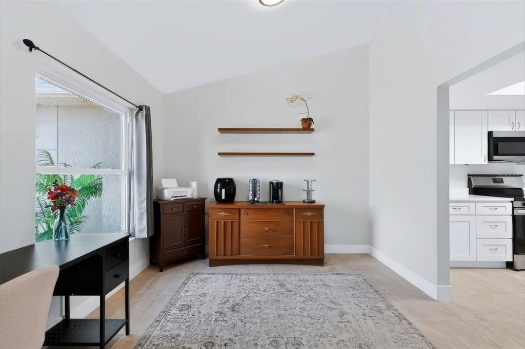 For Sale: $334,900 (3 beds, 2 baths, 1721 Square Feet)