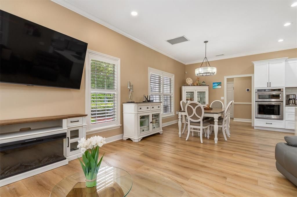 For Sale: $797,000 (3 beds, 2 baths, 2683 Square Feet)