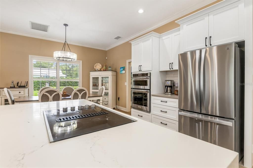 For Sale: $797,000 (3 beds, 2 baths, 2683 Square Feet)